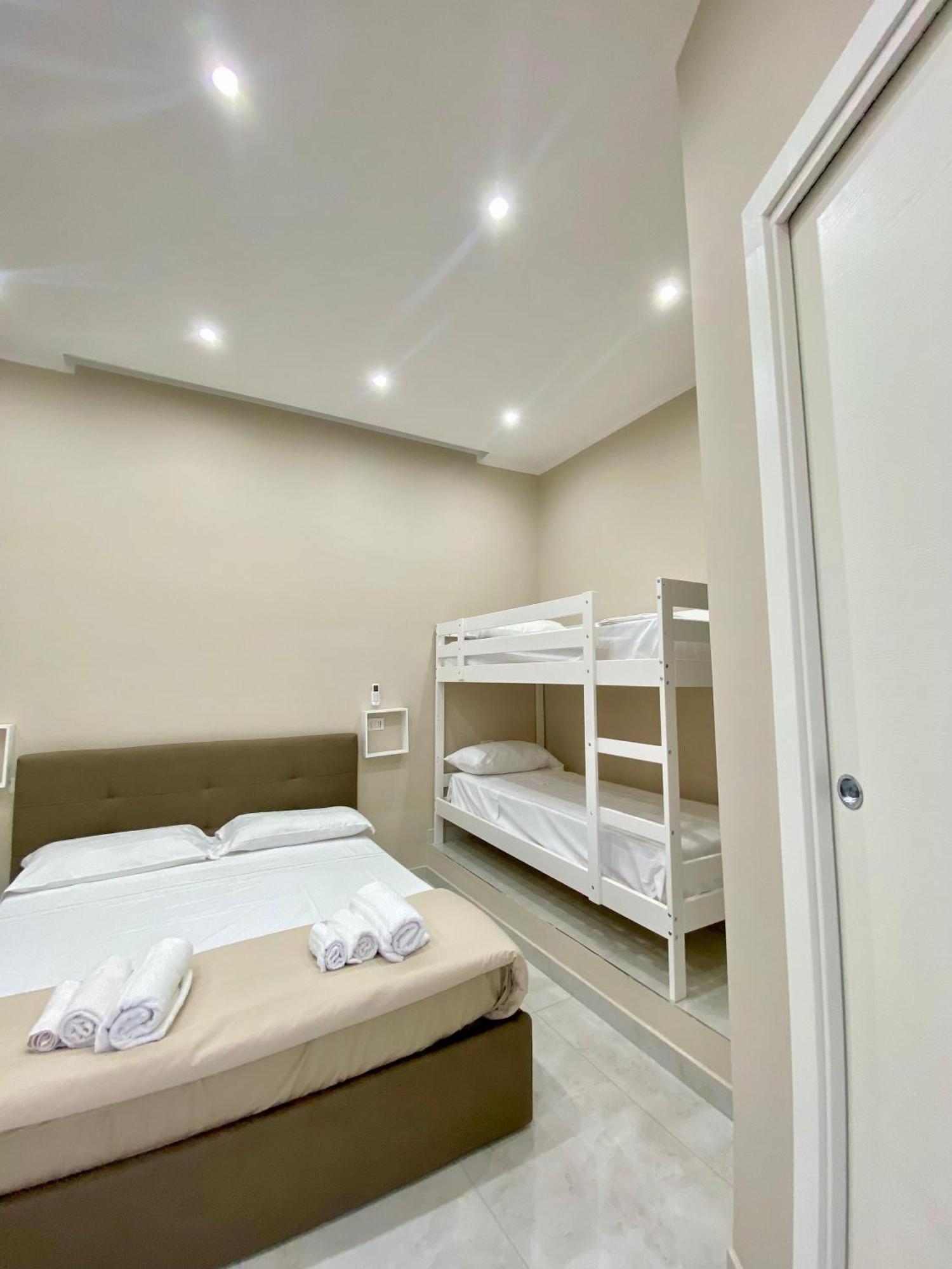 Royal Dream Bed & Breakfast Naples Luaran gambar