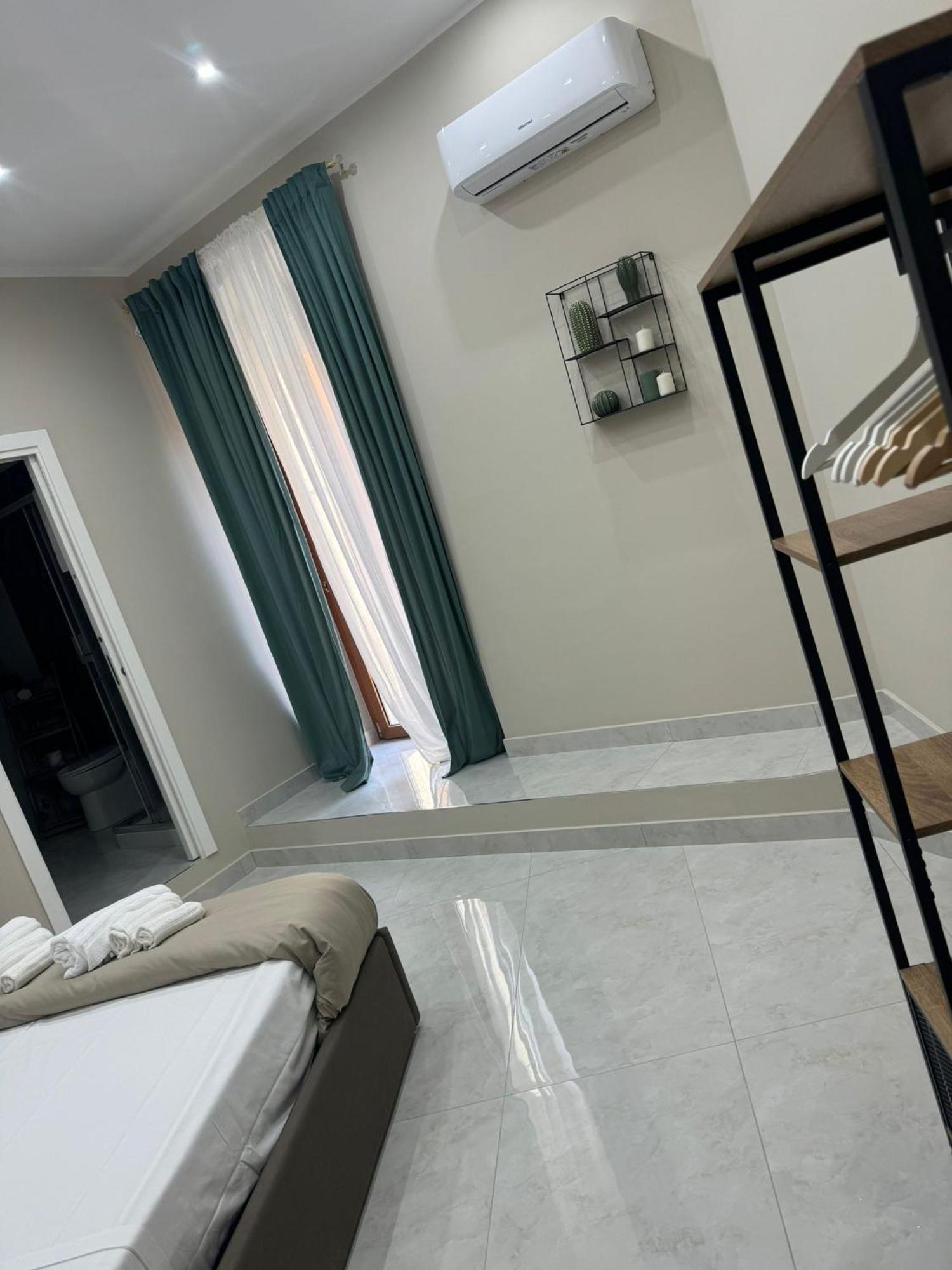 Royal Dream Bed & Breakfast Naples Luaran gambar