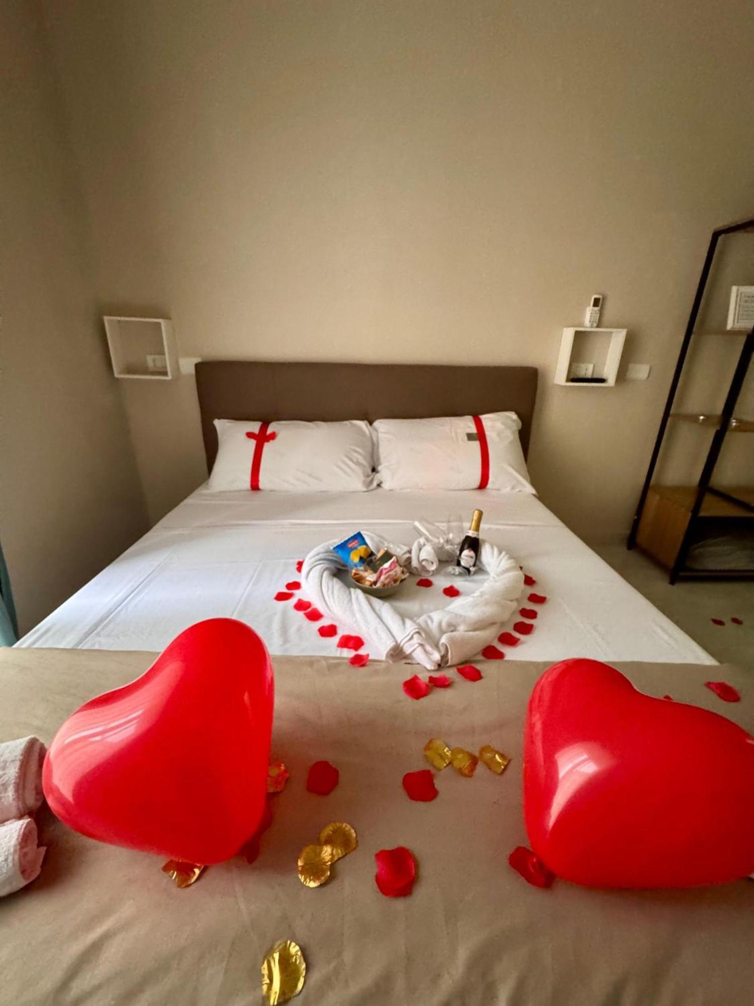 Royal Dream Bed & Breakfast Naples Luaran gambar